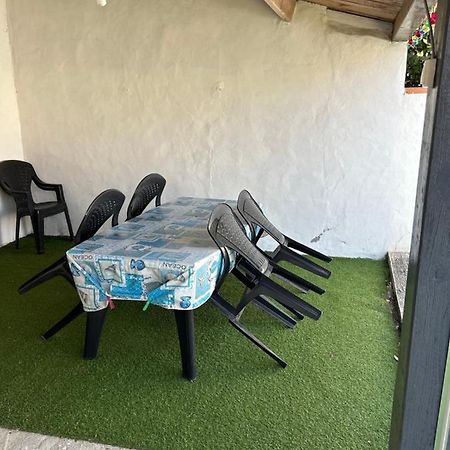Petite Maison Au Calme, Dans Une Impasse L'Epine  외부 사진